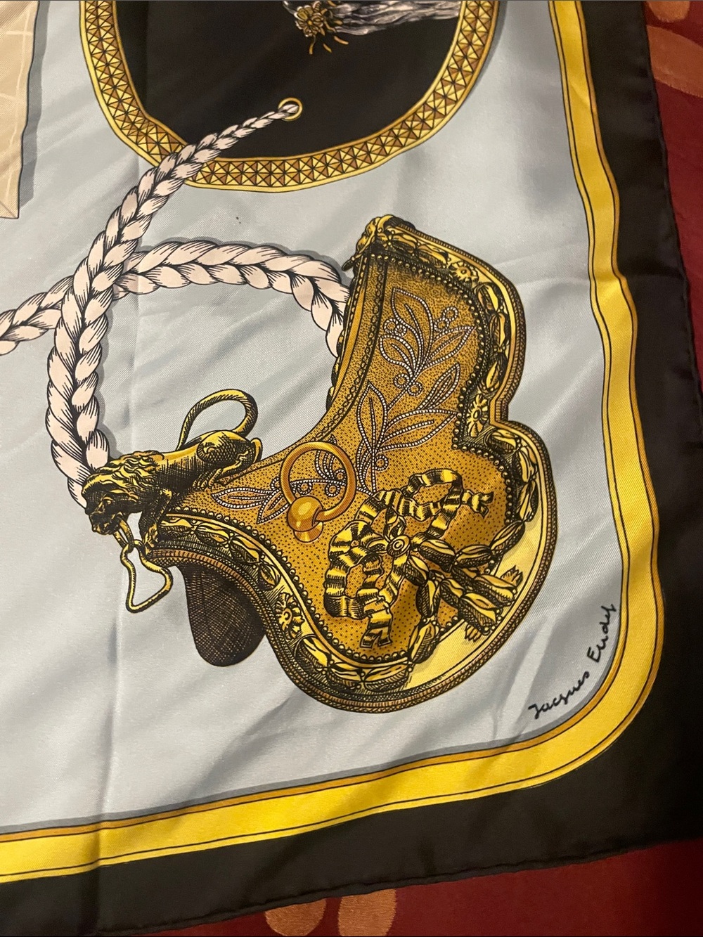 Vintage Hermes silk scarf - Picture 17 of 17